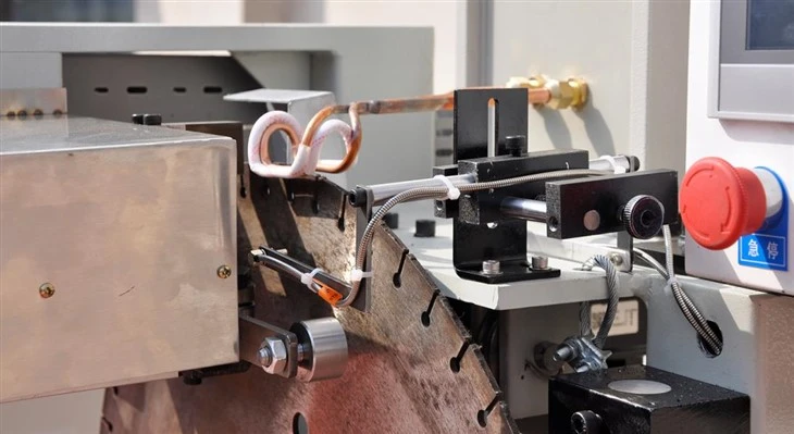 Old Segment Hammer Down Machine